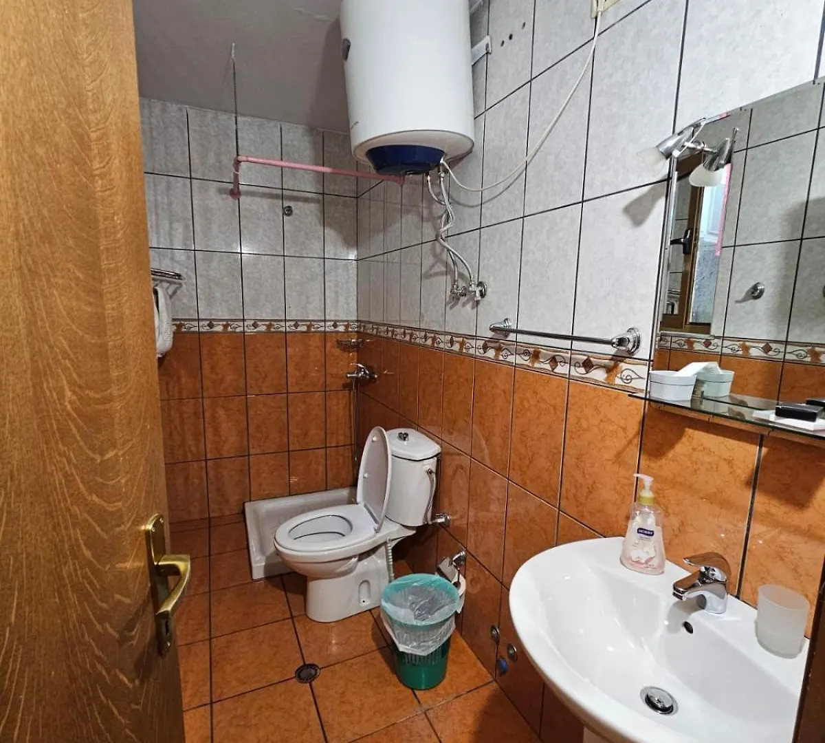 Hotel My Rooms Tirane 0*, Tirana Albania