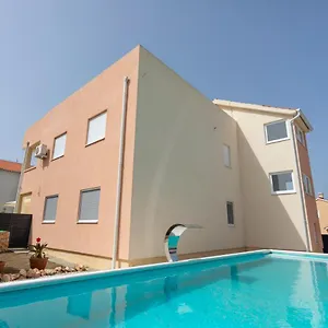 https://atena-zaton.hotelinzadar.com